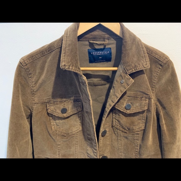 Hardly worn light jacket! - Picture 3 of 3